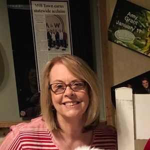 Meet your Posher, Linda